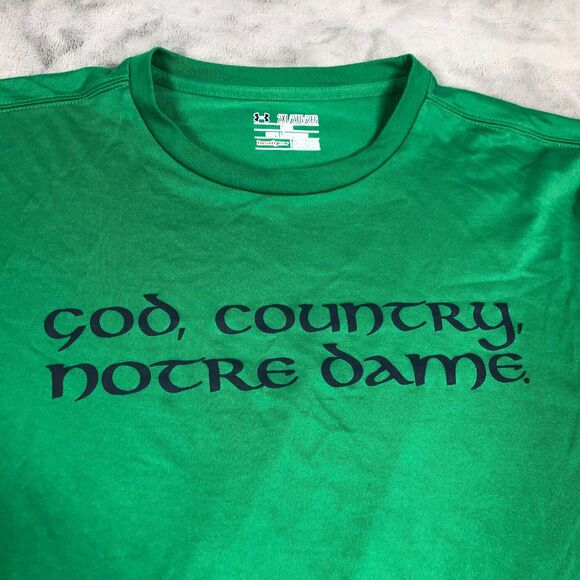 Notre Dame Fighting Irish TShirt Unisex 2XL Green God Country Under Armour Loose - Picture 1 of 6